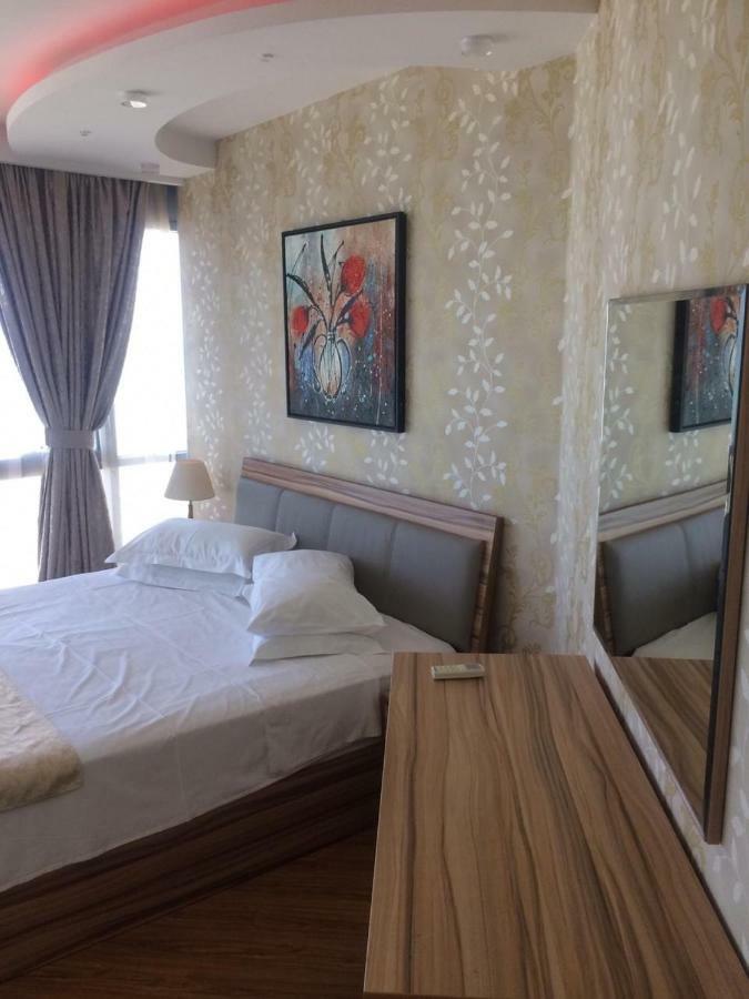 אפרטהוטל Grand Royal באטומי מראה חיצוני תמונה